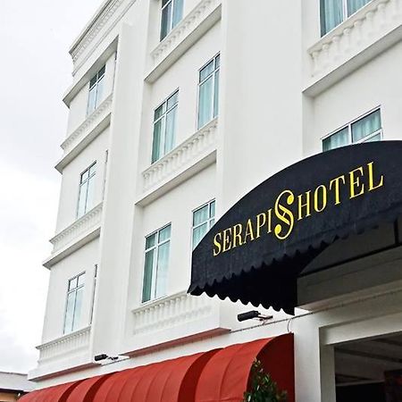 Serapi Hotel Kuching Exterior foto